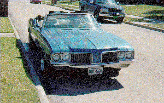 Front passenger corner view